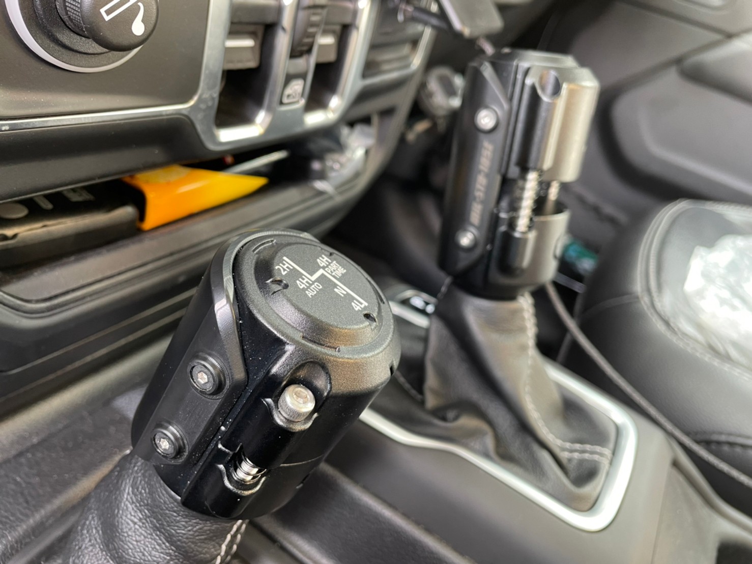 Jeep ラングラー JL | THE VIRKIN GROUP